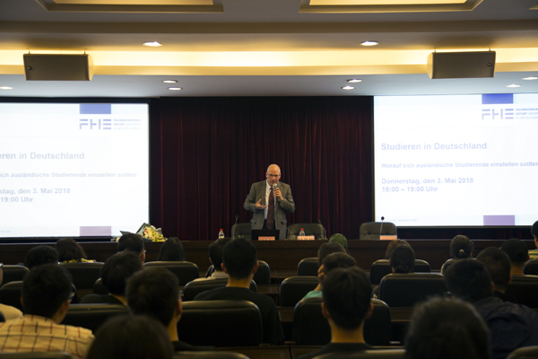 1525419045134723.jpg 2.jpg